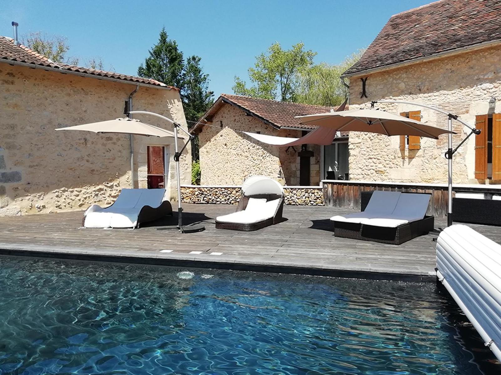 O Delices De La Monnerie Hotel Bourgnac Екстериор снимка